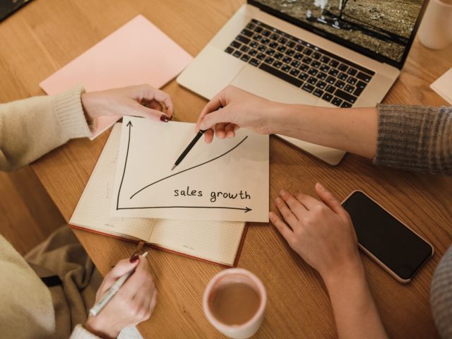 The 2026 Answer to AI and Modern Sales Challenges: A Systematic Sales Training Process